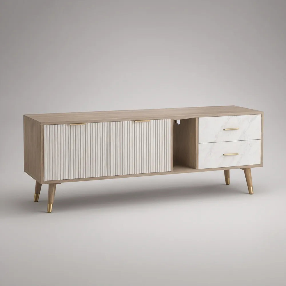 TV stolek 160 × 40 × 65 cm ze světlého dubového MDF, bílý se zlatými detaily, posuvnými dvířky a 2 zásuvkami
